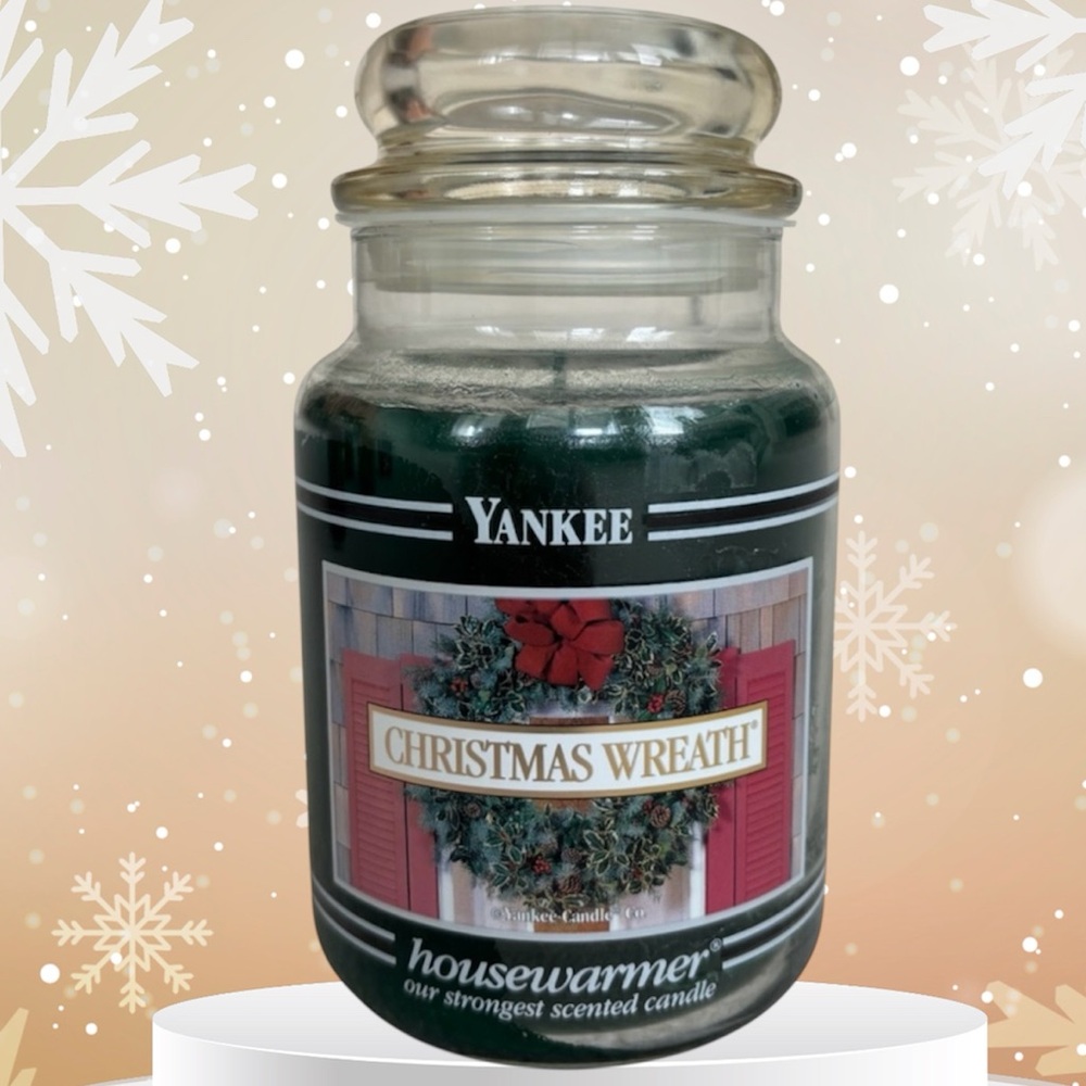 Yankee Candle Black Band Jar Vintage Christmas Wreath Scent Dark Green 22 Oz